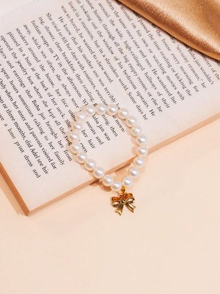 Pearl Charm Bow Bracelet