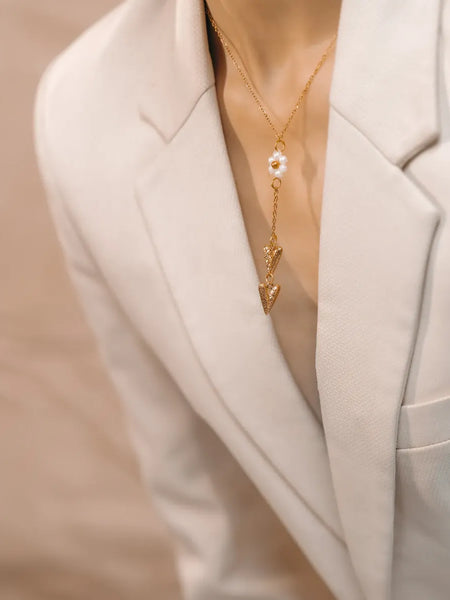 Golden Heartfall Pearl Necklace