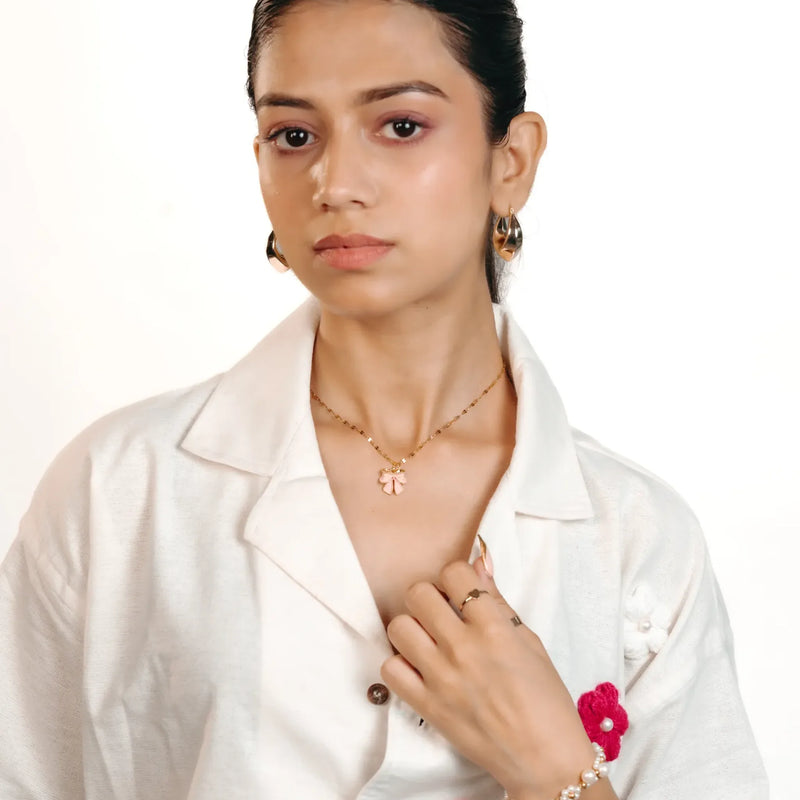 Elegant Pink Bow Necklace